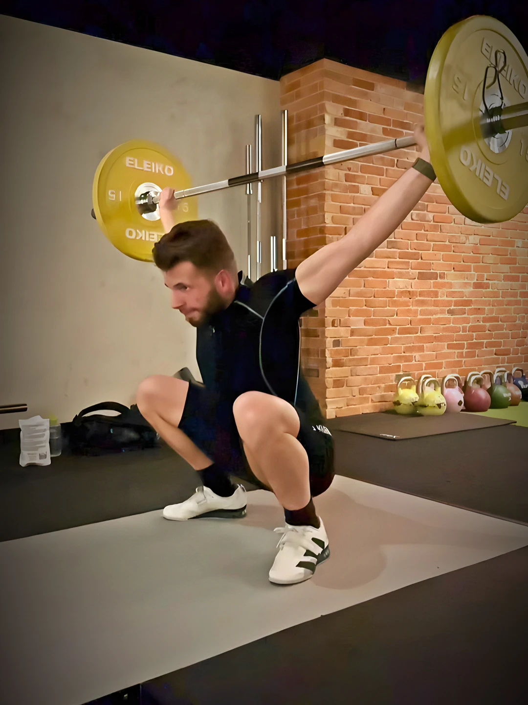 Trening personalny z trenerem Karolem Domańskim spowoduje, że zaczniesz rwać sztangę Trening personalny z trenerem Karolem Domańskim spowoduje, że zaczniesz rwać sztangę